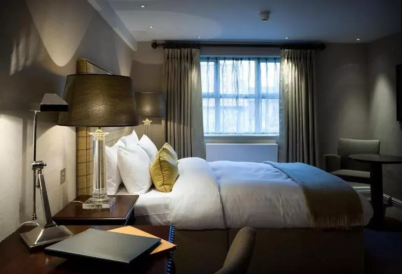 キングサイズベッドのデラックスルーム, Castle Hotel & Apartments