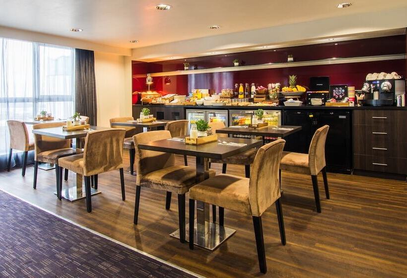 Номер Клуб, Crowne Plaza Birmingham City, An Ihg