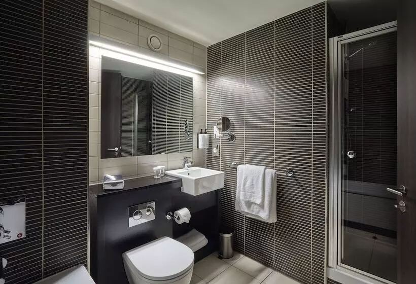 クラブルーム, Crowne Plaza Birmingham City, An Ihg