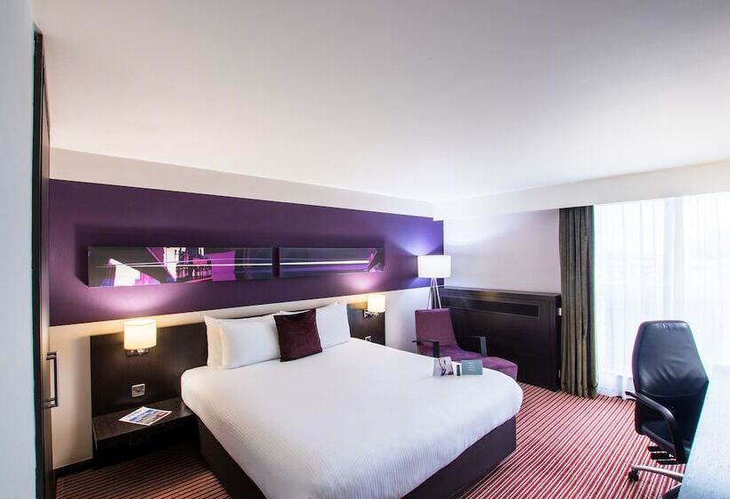 Номер Клуб, Crowne Plaza Birmingham City, An Ihg