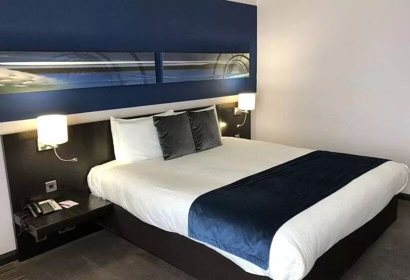 スタンダードルーム, Crowne Plaza Birmingham City, An Ihg