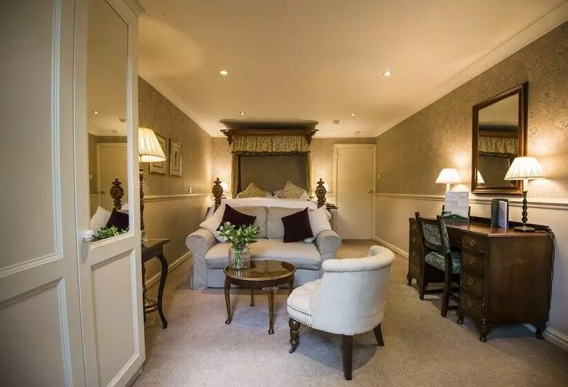 エクゼクティブスイート, Holdsworth House