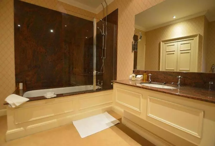 Standard-huone, Kinloch House