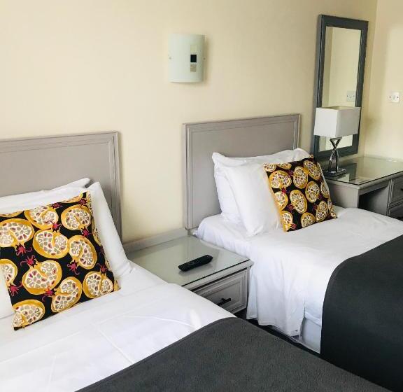 غرفة قياسية, Lensfield