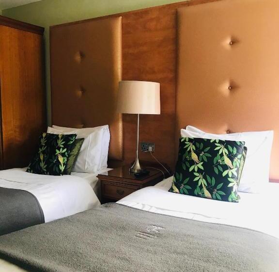 标准间, Lensfield