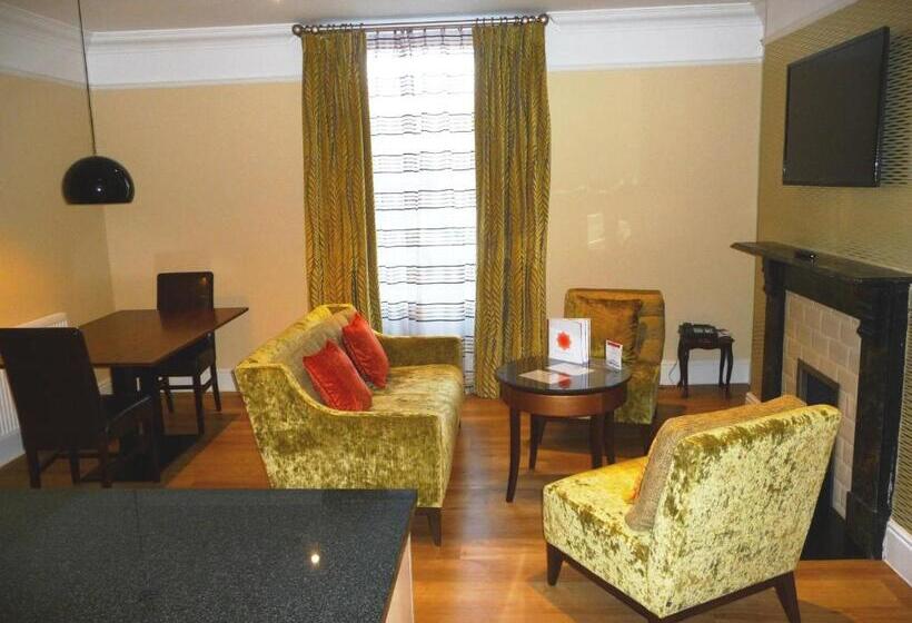 高级套房, Lensfield