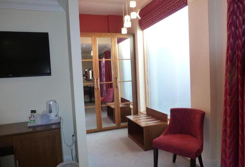 غرفة ديلوكس, Lensfield