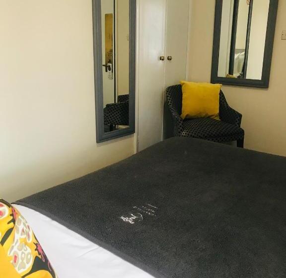 غرفة أساسية فردية, Lensfield