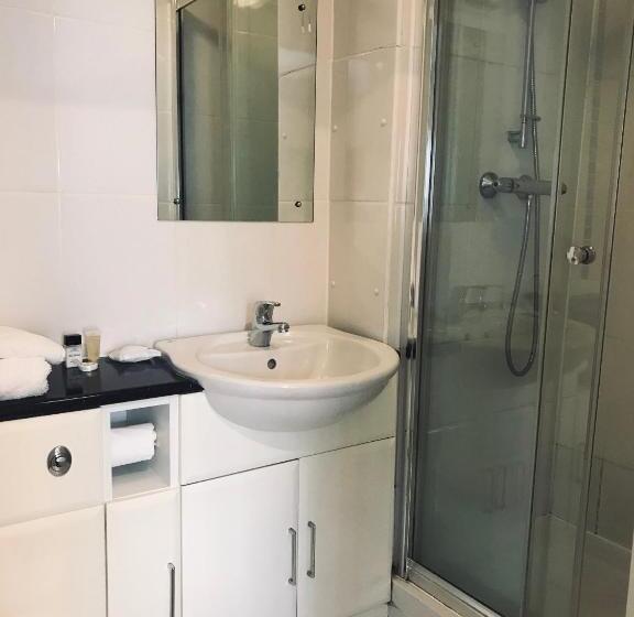 基本间, Lensfield