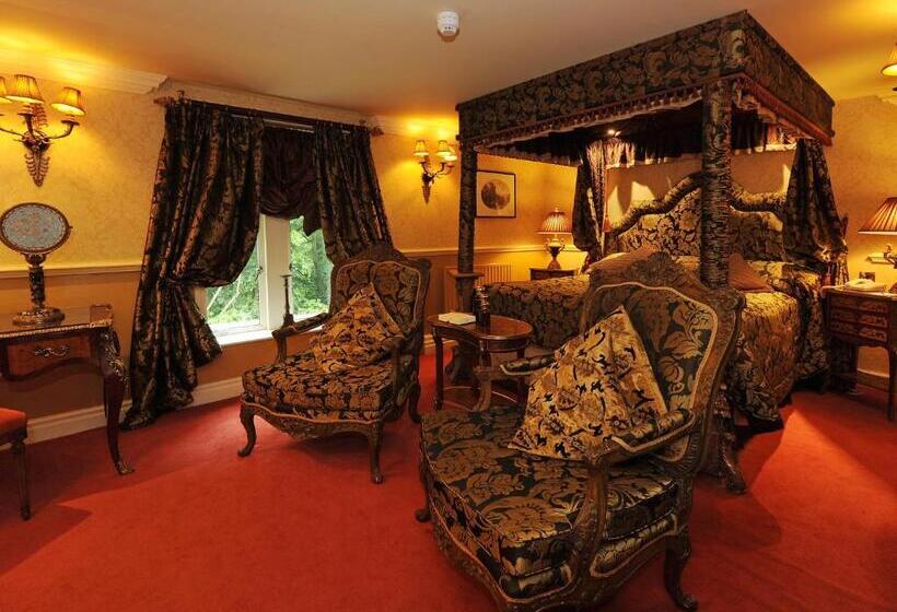 غرفة قياسية داخلية, Lumley Castle