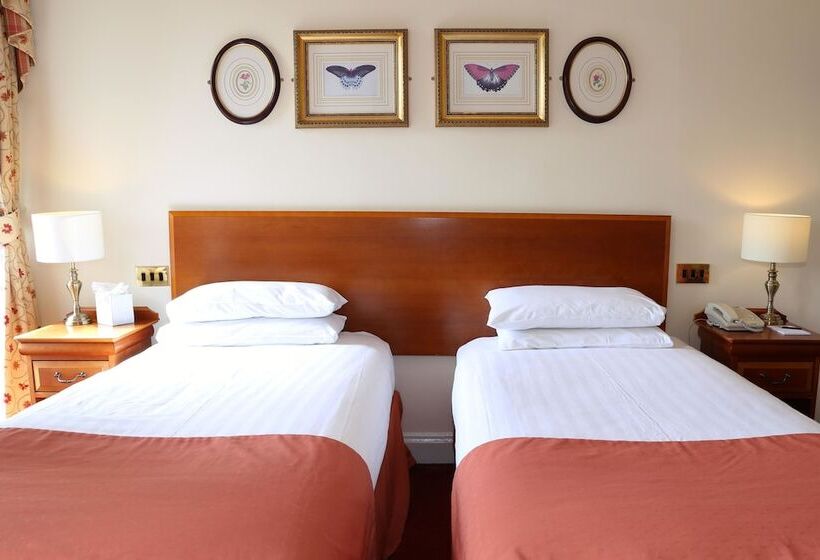 Номер Стандарт Трехместный, Old Waverley