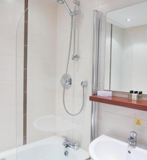 غرفة قياسية سرير كينج, Rosslea Hall