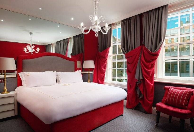 Superior Room, Rubens At The Palace