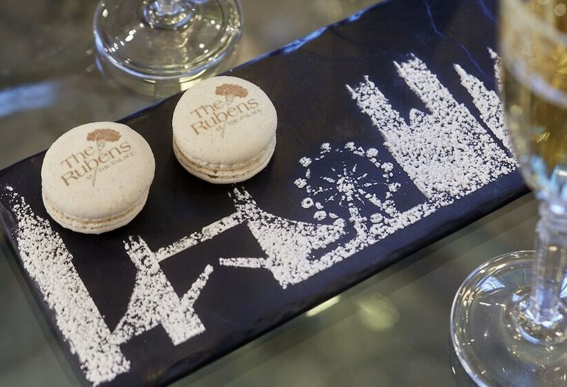 Superior Room, Rubens At The Palace