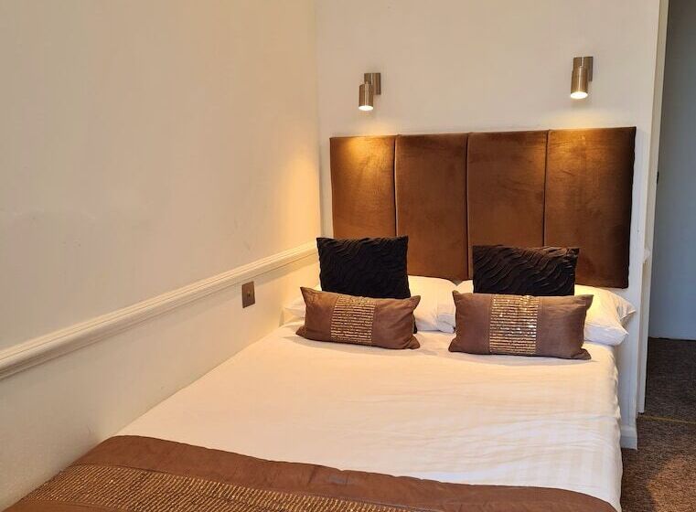 Standard Single Room, Rushmore