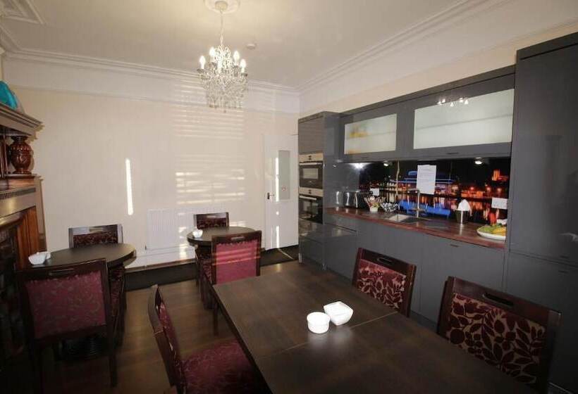 スタンダードシングルルーム, Tennyson