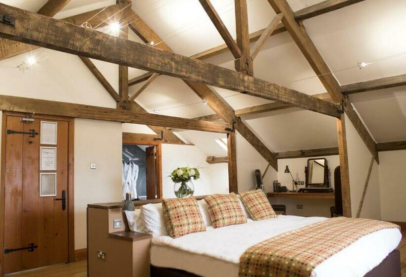 جناح دور أخير, The Cawdor