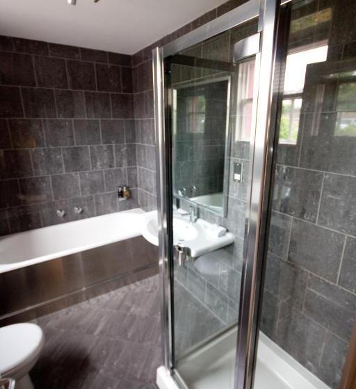 غرفة قياسية, The Cawdor