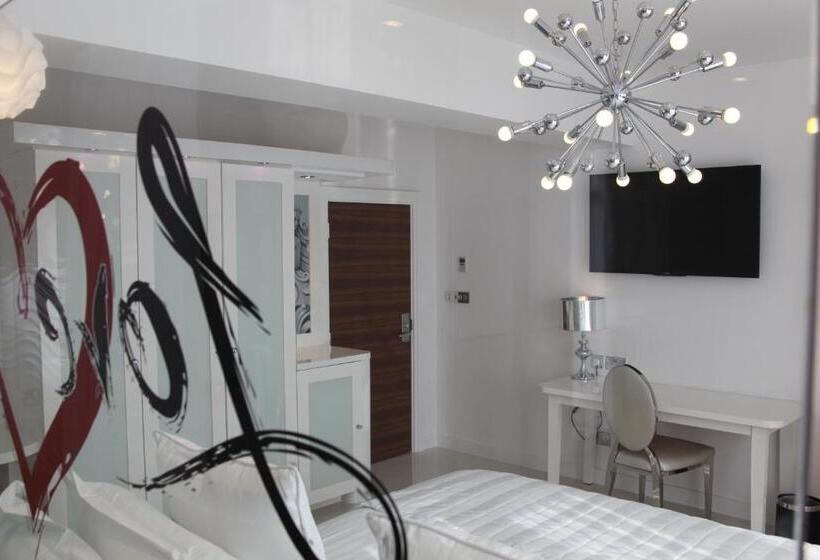 جناح ديلوكس, Earl Of Doncaster