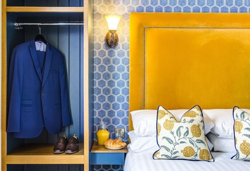 اتاق استاندارد, The George