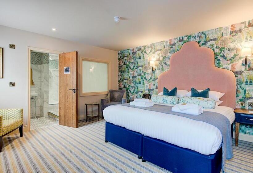 سوییت, The George