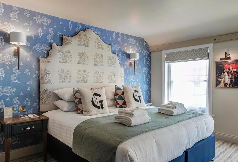 스위트, The George