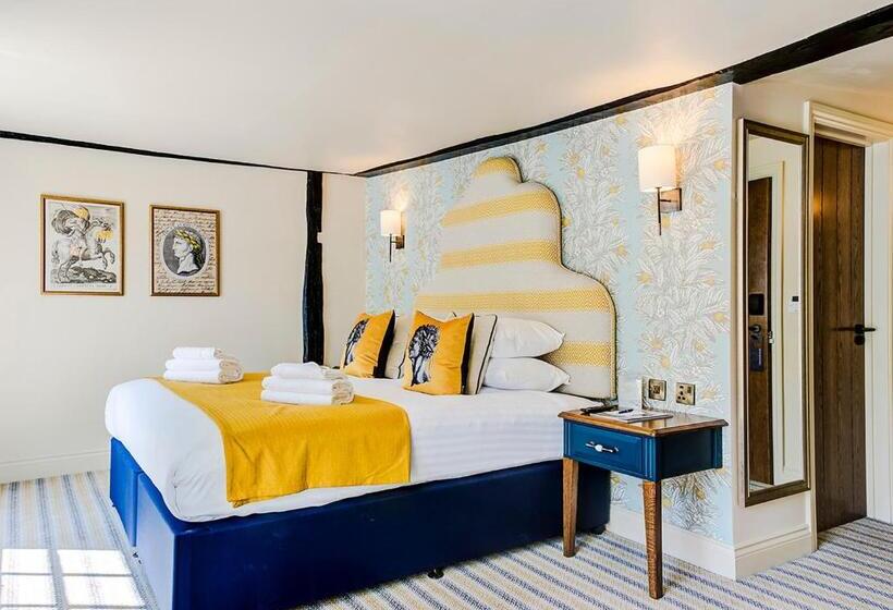 스탠다드 룸 킹사이즈 침대, The George