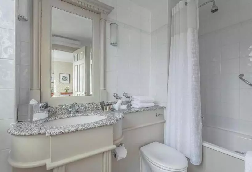 اتاق سوپریور با تخت بزرگ, The Grand Brighton