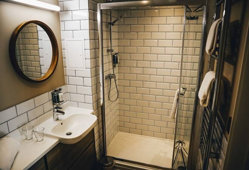 スタンダードルーム, The Knaresborough Inn The Inn Collection Group