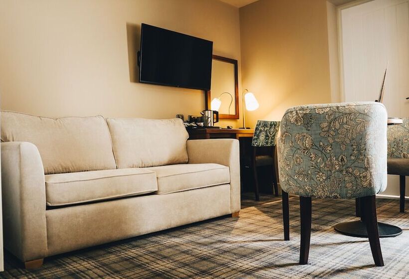 Номер Superior, The Knaresborough Inn   The Inn Collection Group