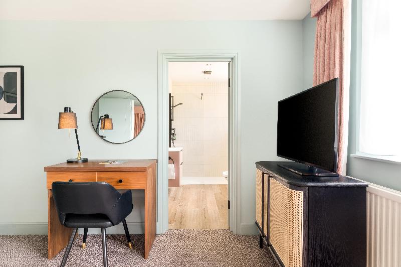 スイート, Voco Lythe Hill Hotel & Spa, An Ihg