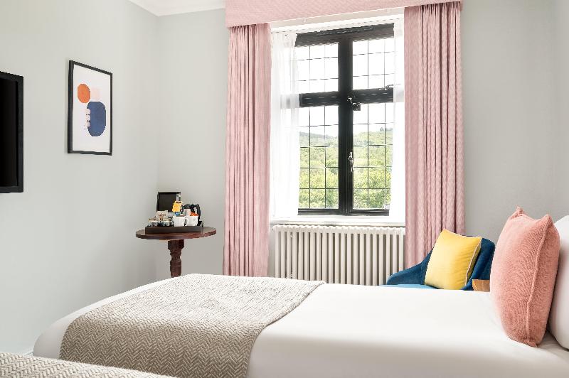 スタンダードルーム, Voco Lythe Hill Hotel & Spa, An Ihg