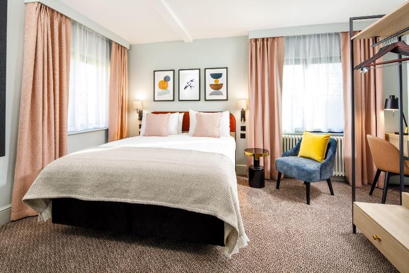 スタンダードルーム, Voco Lythe Hill Hotel & Spa, An Ihg