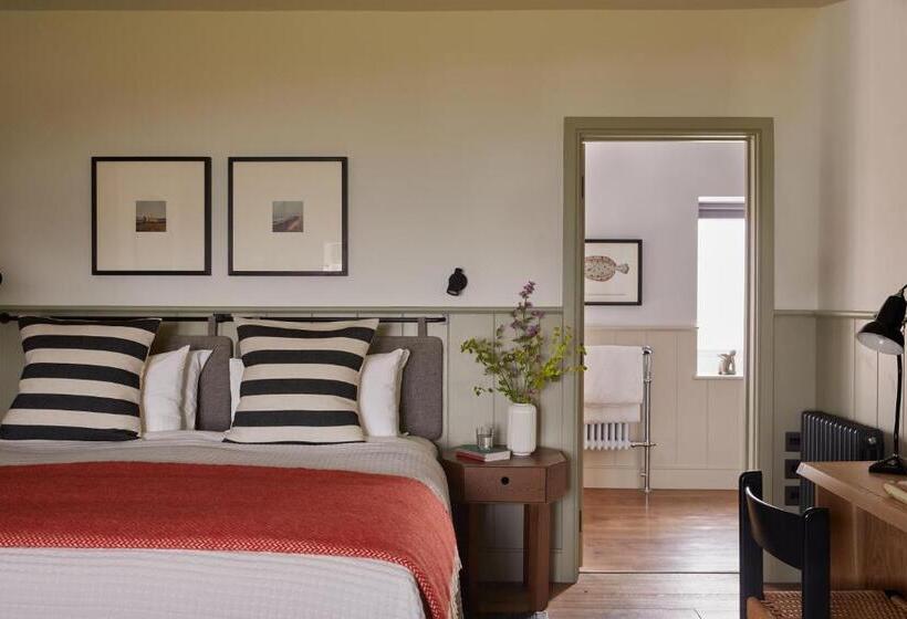 غرفة ديلوكس مطلّة علي البحر, Moonfleet Manor   A Luxury Family