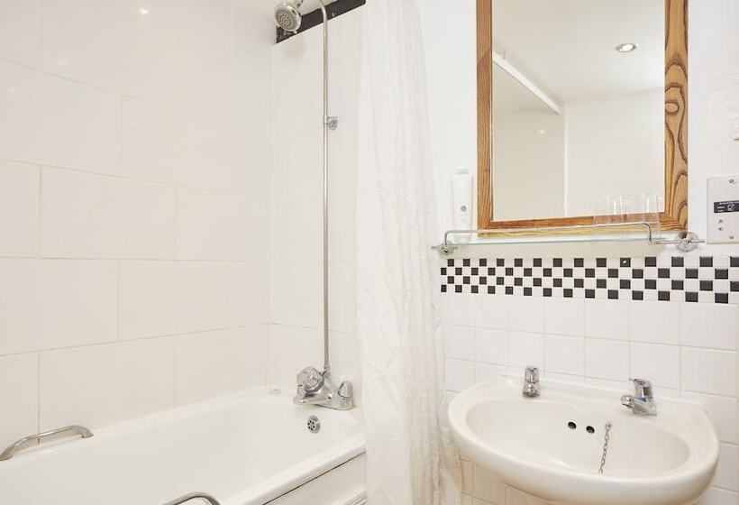 スタンダードルーム, Sun Hotel By Greene King Inns