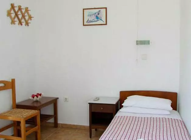 Chambre Triple Standard, Artemon