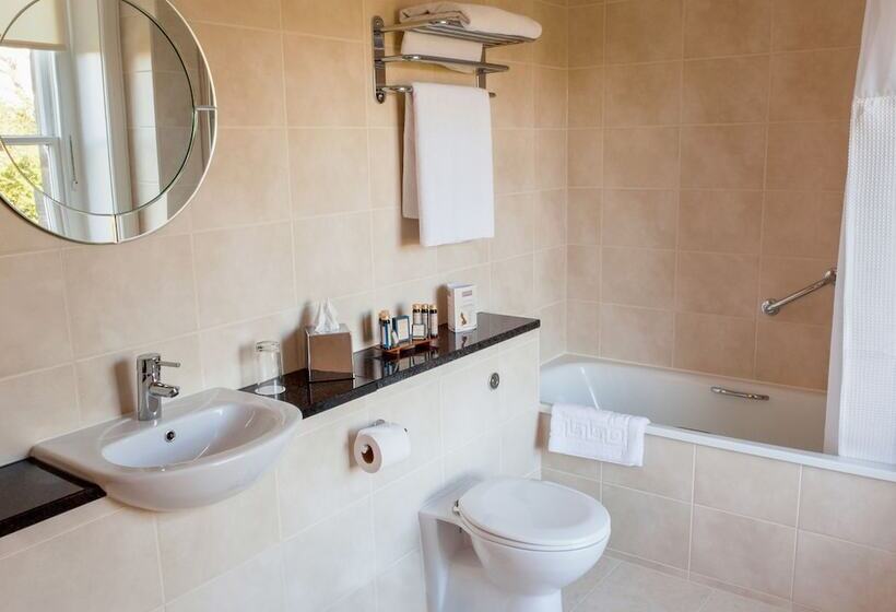 デラックスルーム, Charingworth Manor