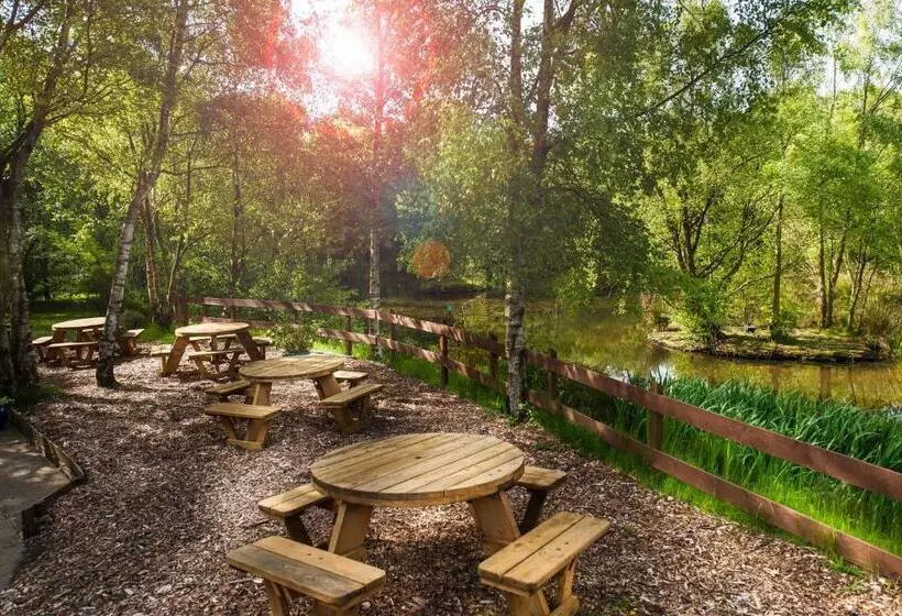 اتاق اجرایی, Chevin Country Park Hotel & Spa