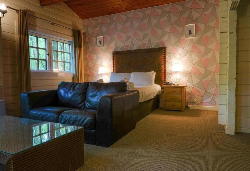 キャビン, Chevin Country Park Hotel & Spa