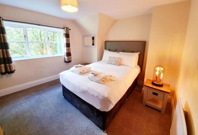 Шале 1 Спальня, Chevin Country Park Hotel & Spa