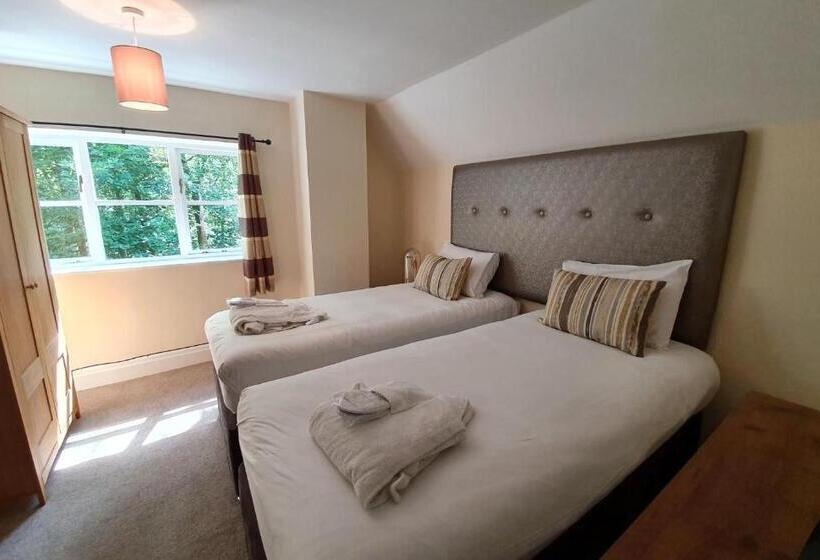 Шале 1 Спальня, Chevin Country Park Hotel & Spa