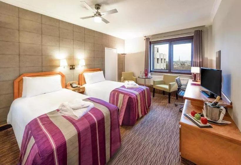 اتاق کلاب, Copthorne Hotel Plymouth