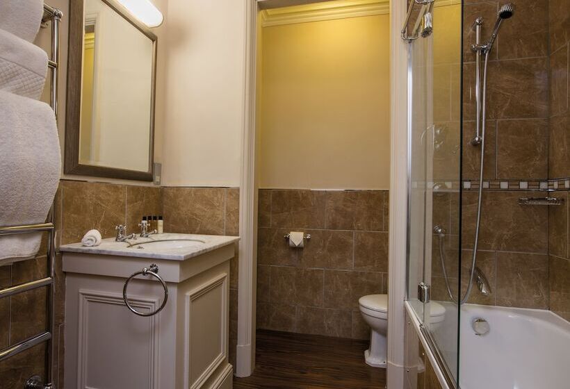 غرفة كلاسيكية, Crathorne Hall