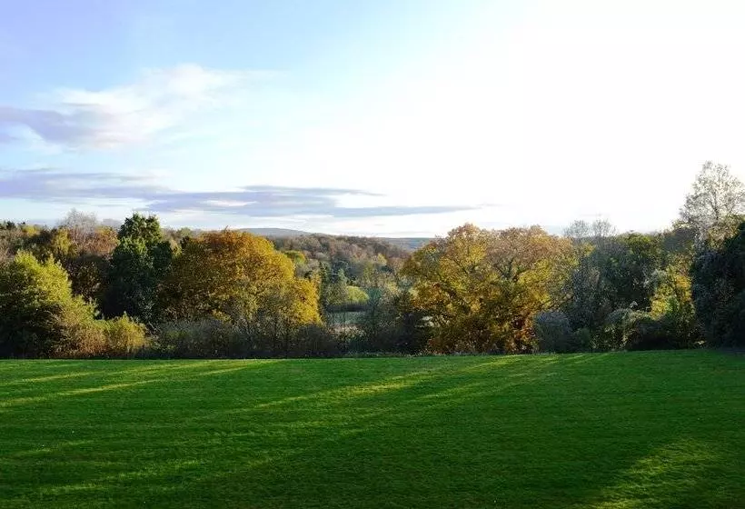 クラシックルーム, Crathorne Hall
