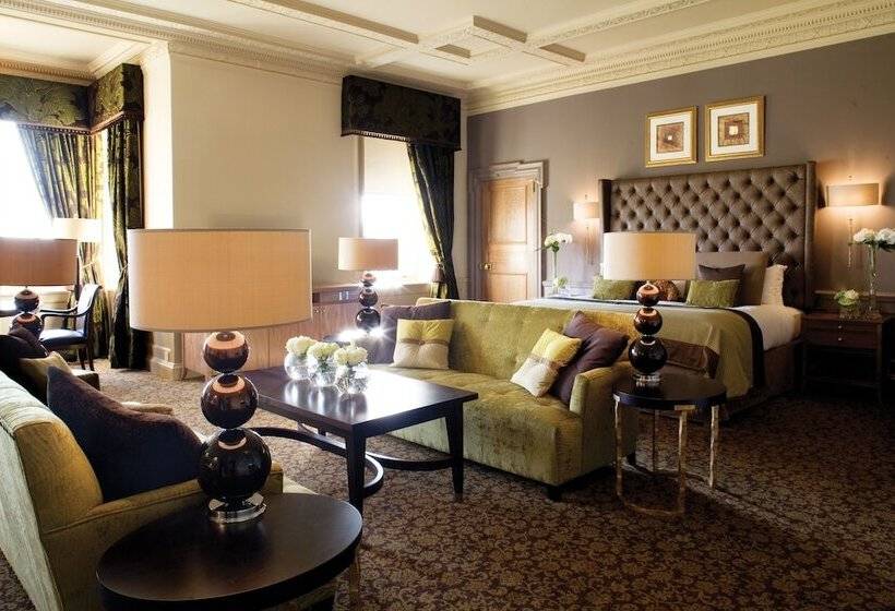 غرفة ديلوكس, Crathorne Hall