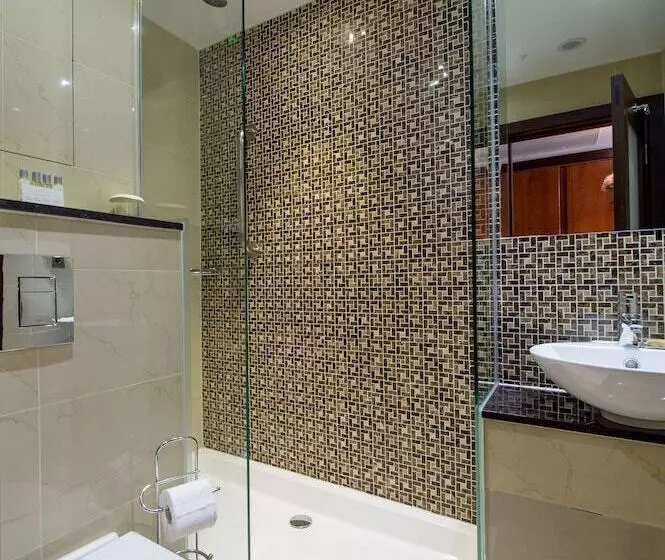اتاق استاندارد یک نفره, Doubletree By Hilton London Marble Arch