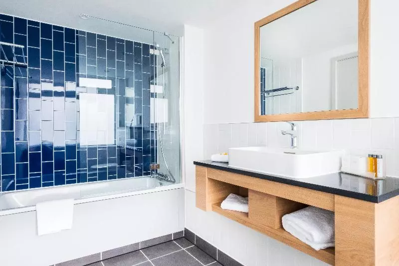 Standard Yhden Hengen Huone, Holiday Inn Reading South M4 Jct 11, An Ihg
