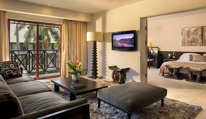 سوییت اجرایی, Labadi Beach