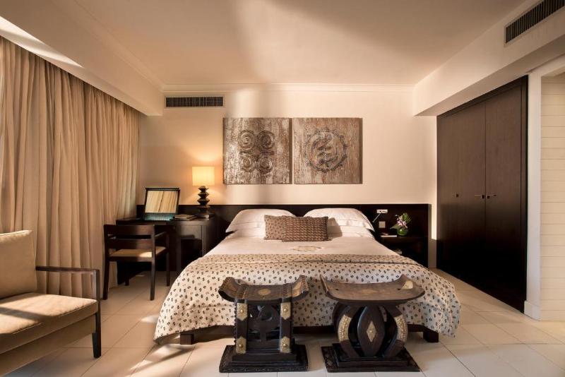 سوییت سوپریور, Labadi Beach