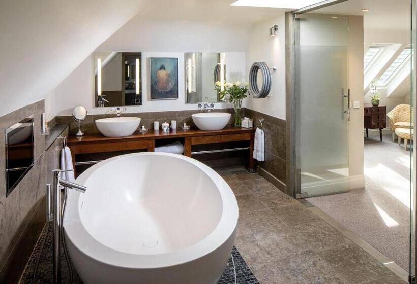 スイート, Linthwaite House